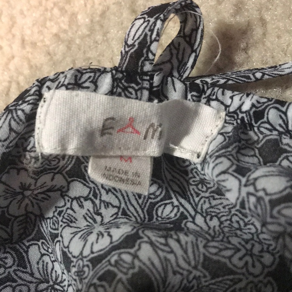 Tank - Picture 2 of 2